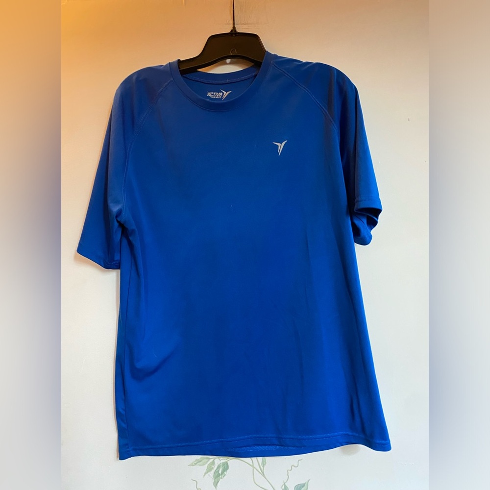 Set of 2-Mens Old Navy active tech tees